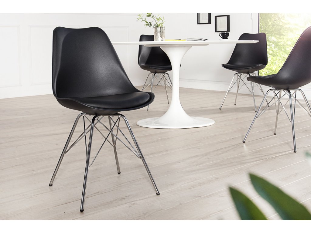 Designová retro židle Scandinavia černá