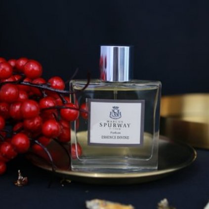 pansky parfem essence divine marcus spurway