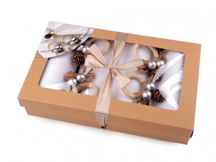 Vianočná sada - 4ks obrúsky a 4 krúžky s perlami a šiškou - bielo strieborná