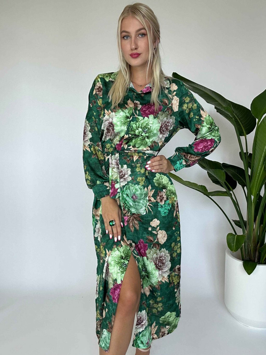 Zelené kvetové šaty Blenara