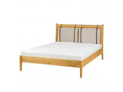 postel z masivu panama 1