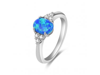 Stříbrný prsten MODRÝ OPÁL s čirými zirkony koupíte u OLIVIE.cz. Neodolatelná kombinace stříbra, zářivě modrého opálu a čirých zirkonů. Opály jsou symbolem štěstí, síly, lásky i krásy.