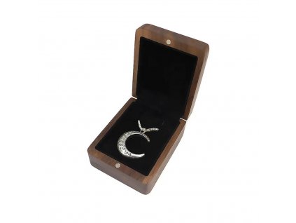 Dřevěná luxusní rustikální krabička na náhrdelník OŘECH ze stříbrnictví OLIVIE.
