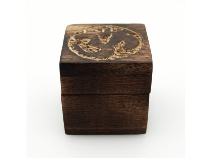 Krabička dřevěná Om
