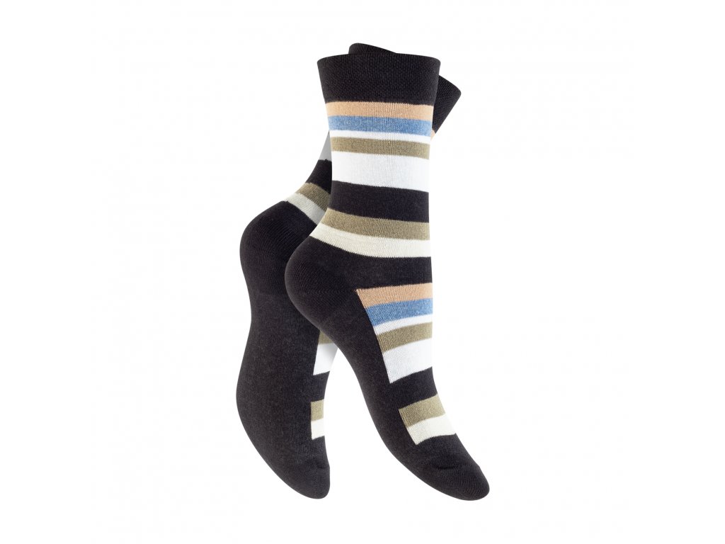 Dámske 4 páry bavlnených ponožiek Prúžky v tmavých farbách