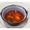 Polévka Gulášová (pikantní vývarová polévka, hovězí maso, brambory, rajčata, paprika)