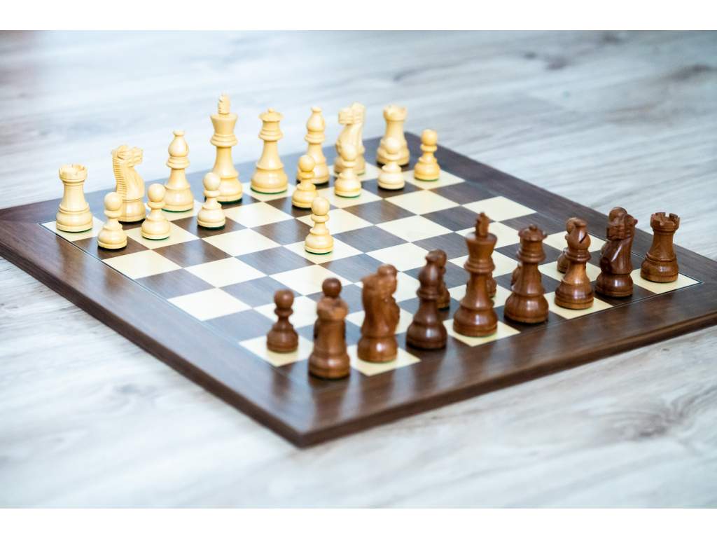 Šachová souprava ořech PROFESIONÁL  + doprava zdarma