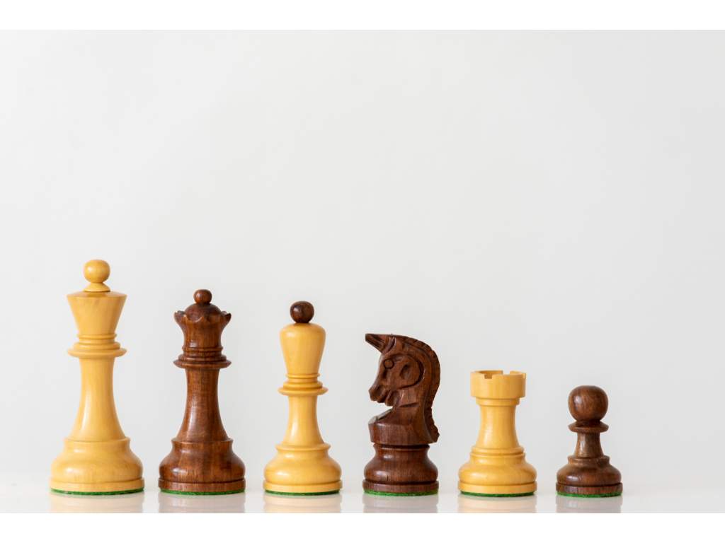 Šachové figurky Dubrovník LUX  + doprava zdarma