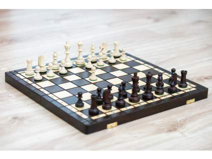 Dřevěné šachy klasik  + doprava zdarma