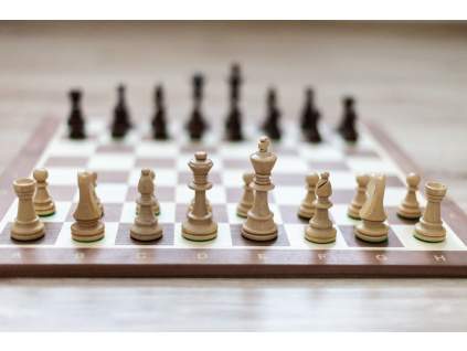 Dřevěná šachová souprava Staunton PROFESIONÁL  + doprava zdarma