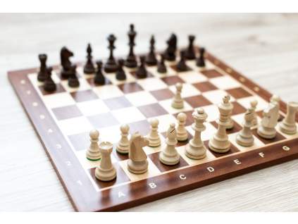 Dřevěná šachová souprava Staunton klasik  + doprava zdarma