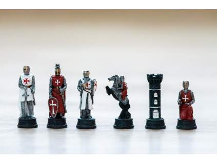 Šachové figurky Křižáci  + doprava zdarma