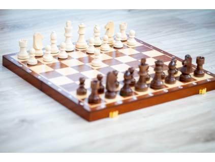 Dřevěné šachy Orion  + doprava zdarma