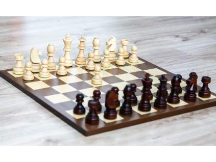 Dřevěné šachy královský Staunton  + doprava zdarma