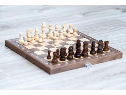 Magnetické drevené šachy Cestovateľ  + doprava zdarma