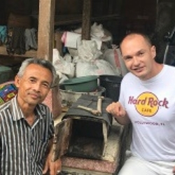 Včelaření a permakultura v Indonésii