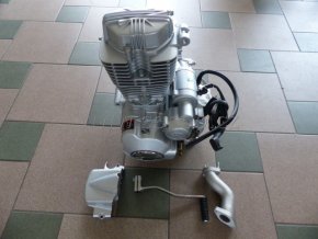 Motor na ATV 250ccm zpatecka