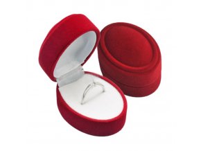 Zamatové darčekové balenie červenej farby na zásnubný prsteň