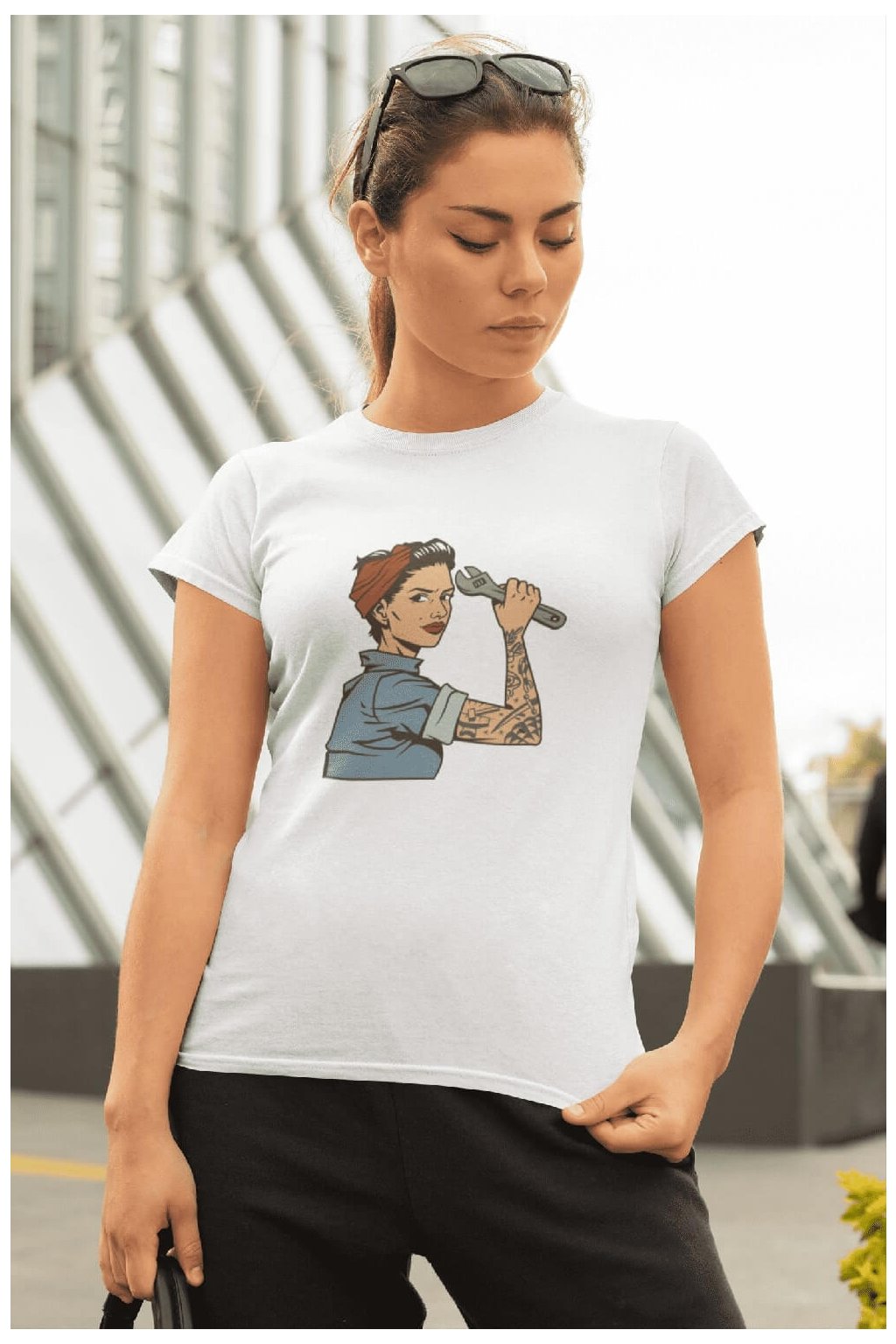 Dámske tričko Žena robotníčka