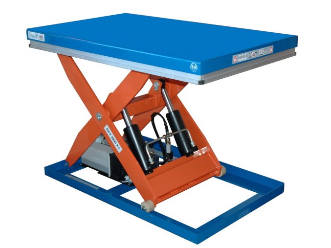 CL 2000  Nosnost 2000 kg, šířka stolu 800 mm, délka stolu 1300 mm