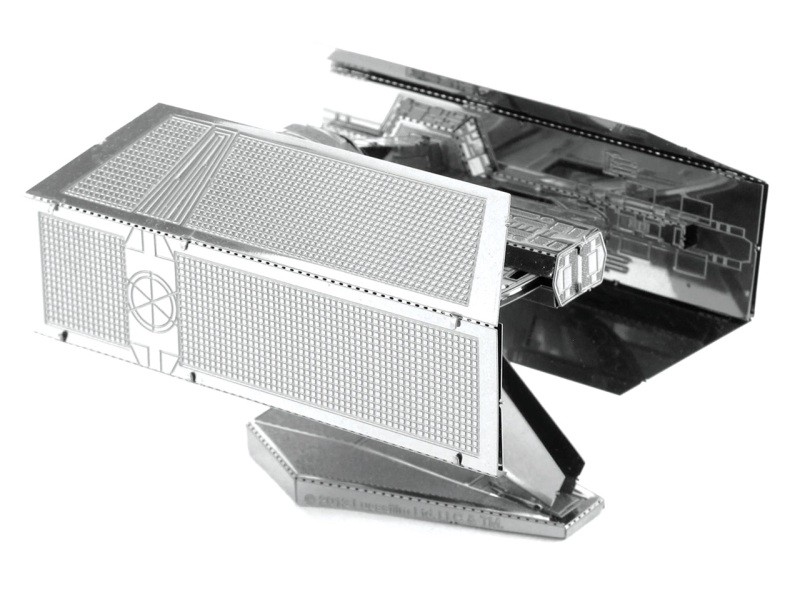 Fascinations Metal Earth: Star Wars Darth Vader's TIE Advanced X1 Obrázek