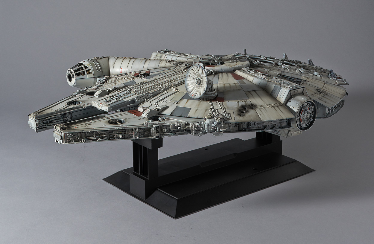 Revell Star Wars - Millennium Falcon Perfect Grade Obrázek