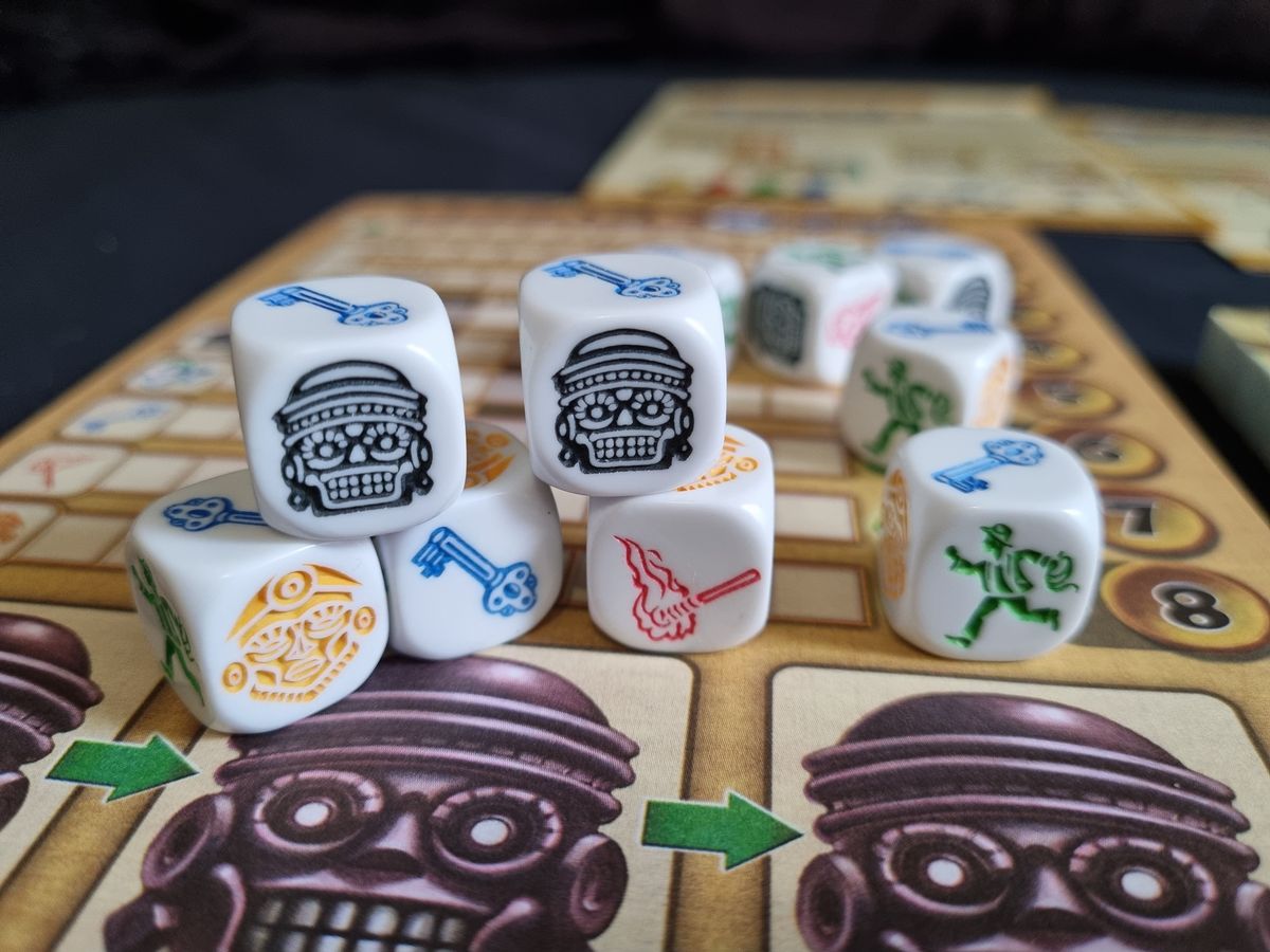 Queen games Escape Roll & Write Obrázek