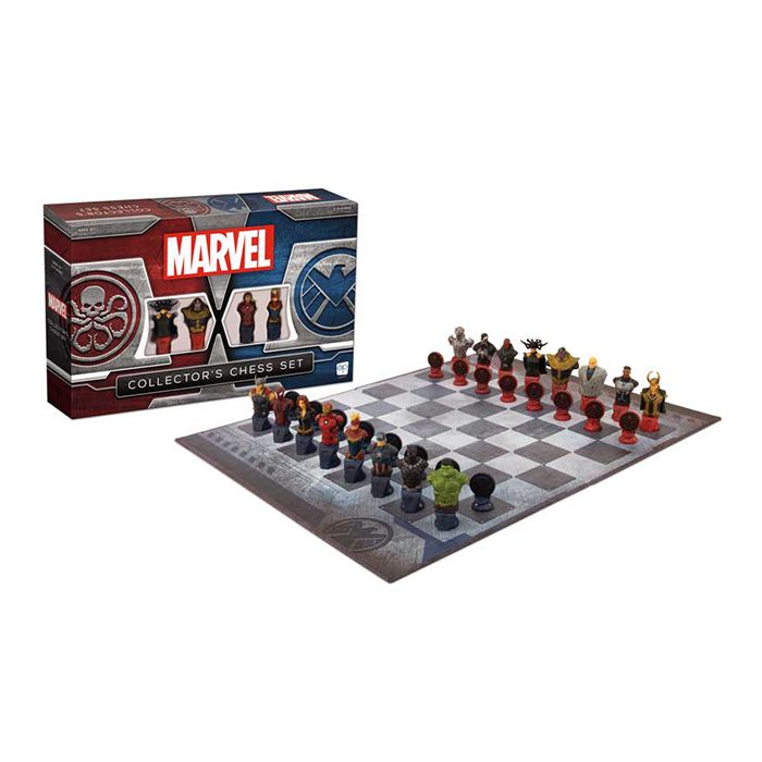 USAopoly Marvel Collector's Chess Set Obrázek