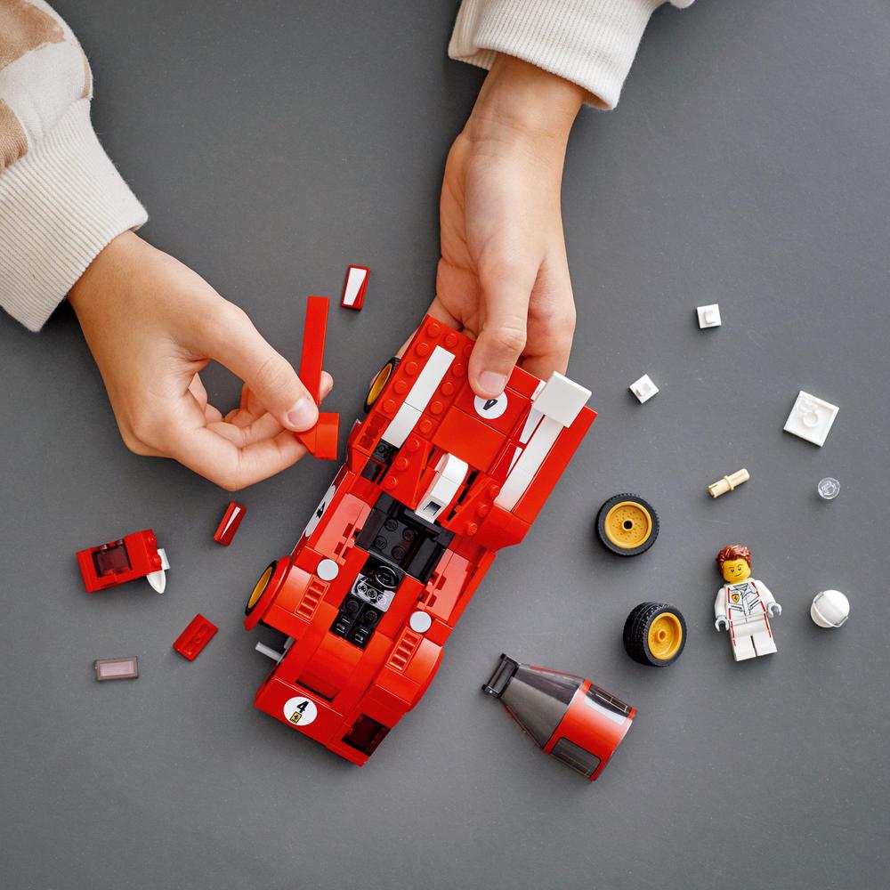 LEGO® 1970 Ferrari 512 M 76906 Obrázek