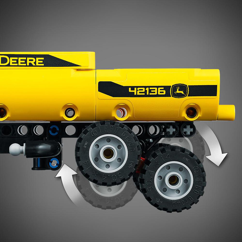 LEGO John Deere 9620R 4WD Tractor 42136 Obrázek