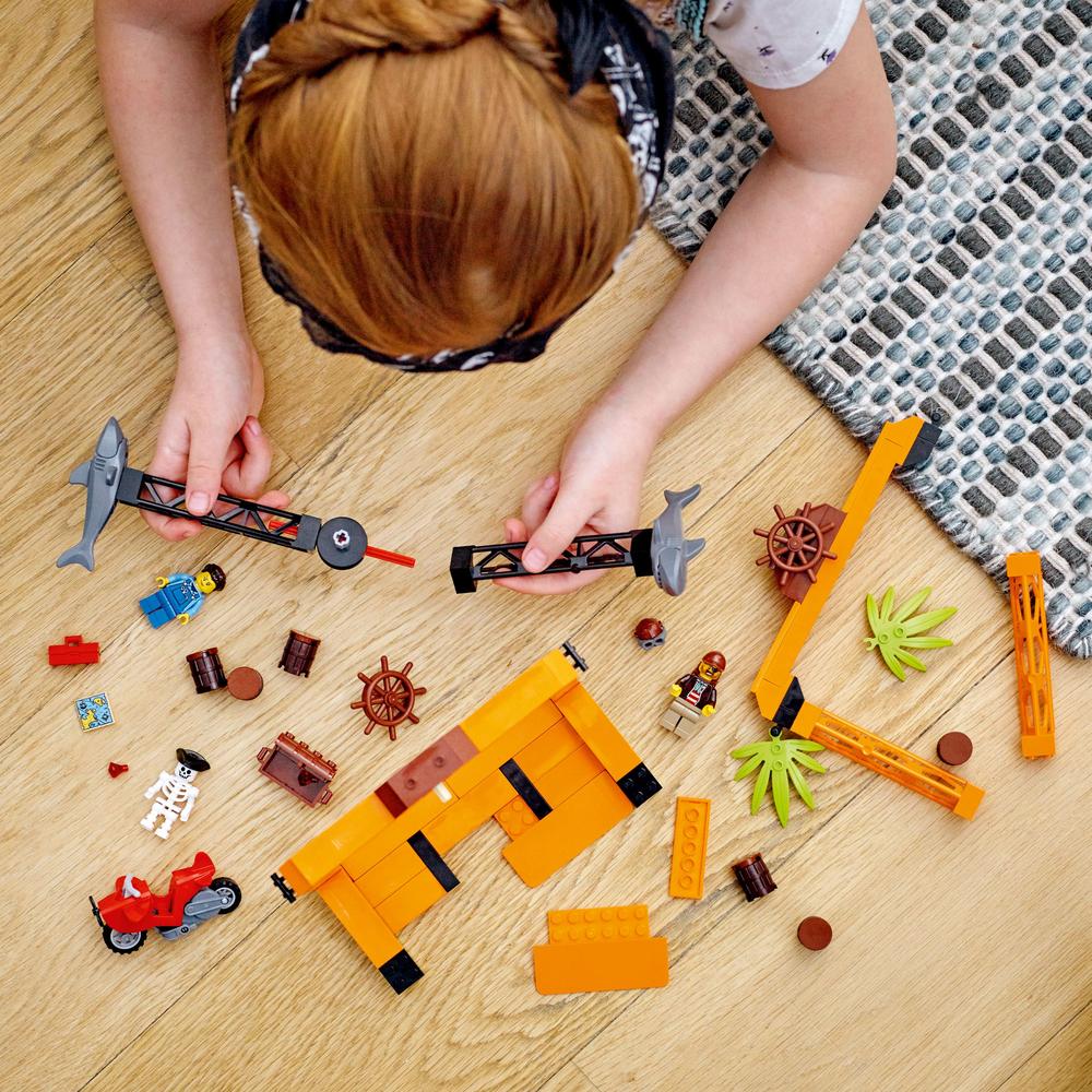 LEGO® Žraločí kaskadérská výzva 60342 Obrázek