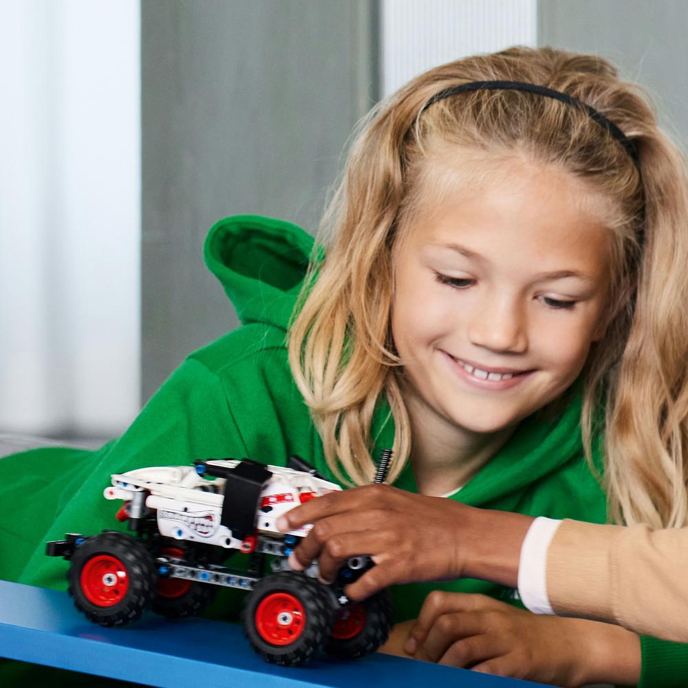 LEGO® Monster Jam™ Monster Mutt™ Dalmatin 42150 Obrázek