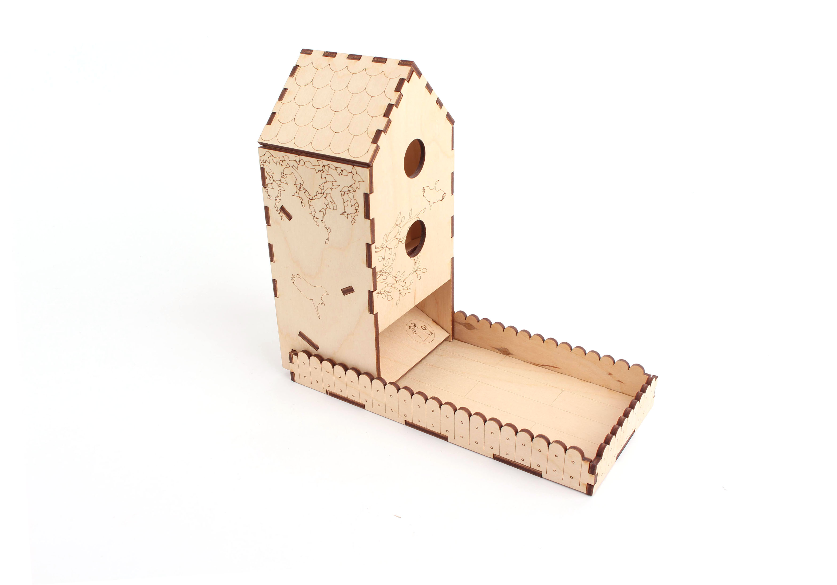 Myší Doupě Dřevěná házecí budka - Na křídlech Obrázek