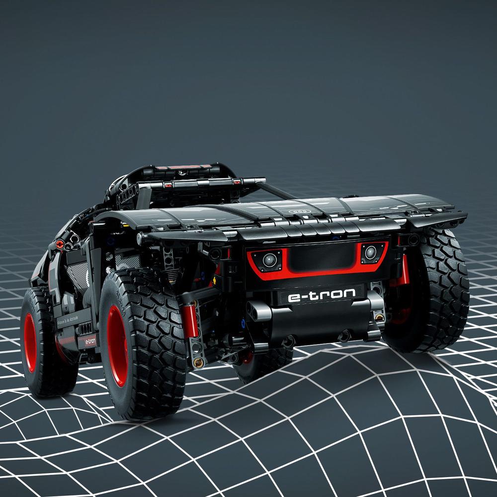 LEGO® Audi RS Q e-tron 42160 Obrázek