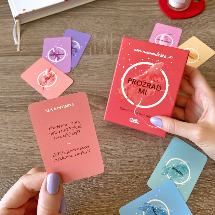 Albi Prozraď mi - karetní hra Obrázek