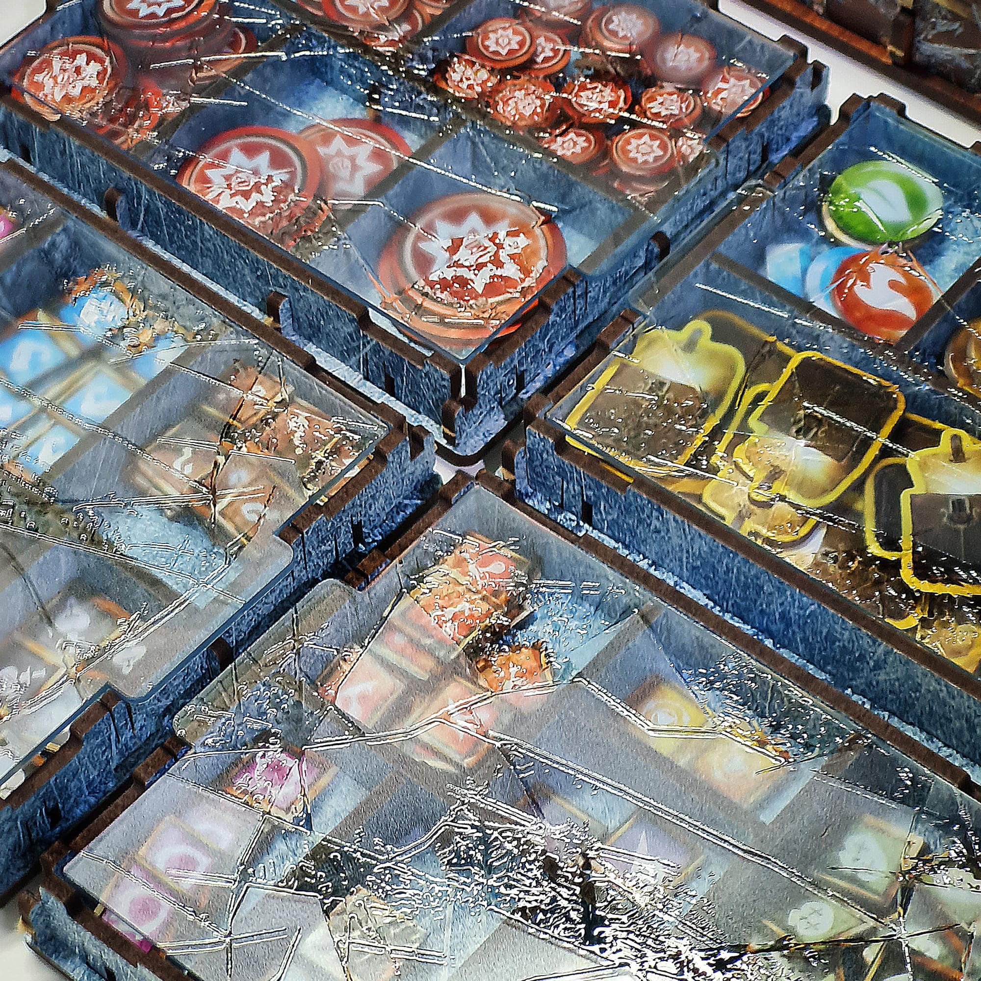 Poland Games Insert: Frosthaven UV Print (ERA89243) Obrázek