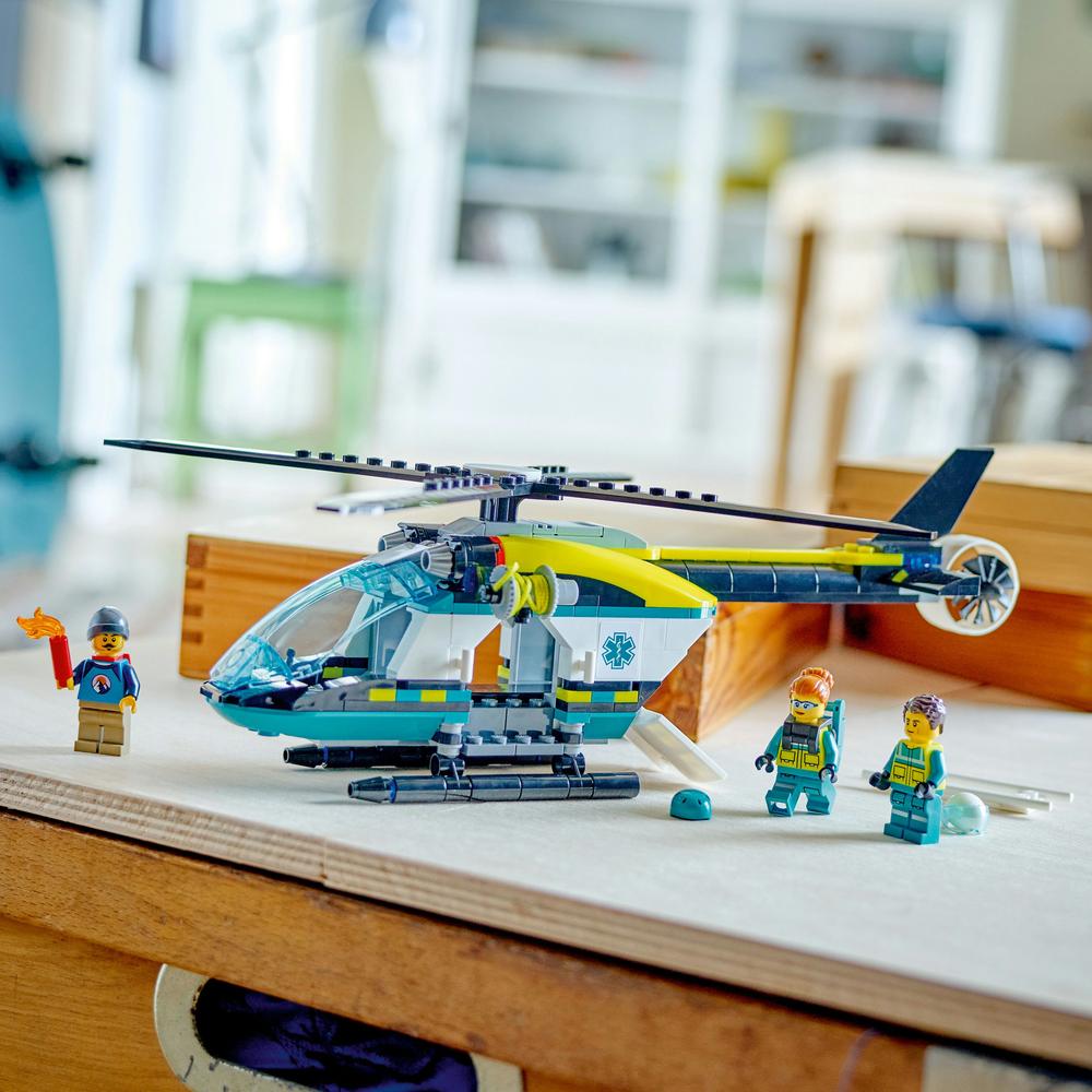 LEGO® Záchranářská helikoptéra 60405 Obrázek