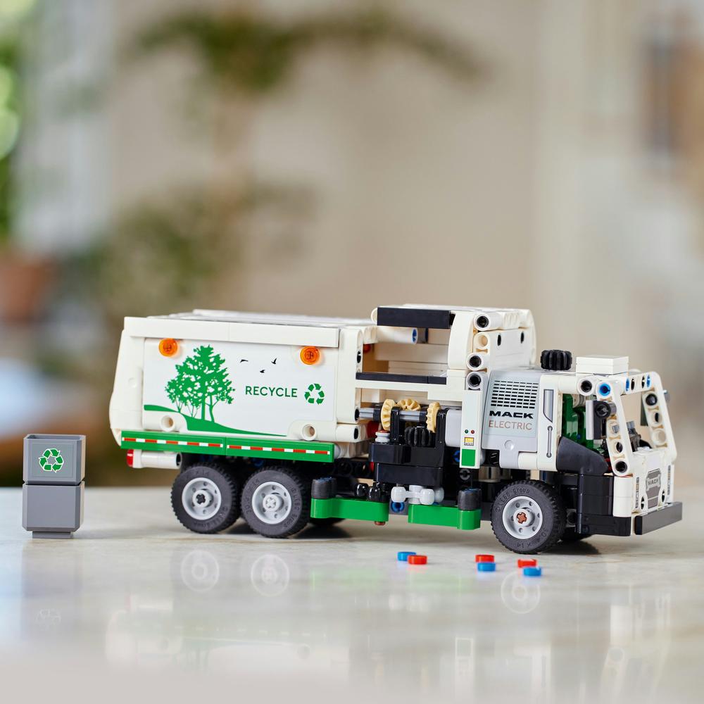 LEGO® Popelářský vůz Mack® LR Electric 42167 Obrázek