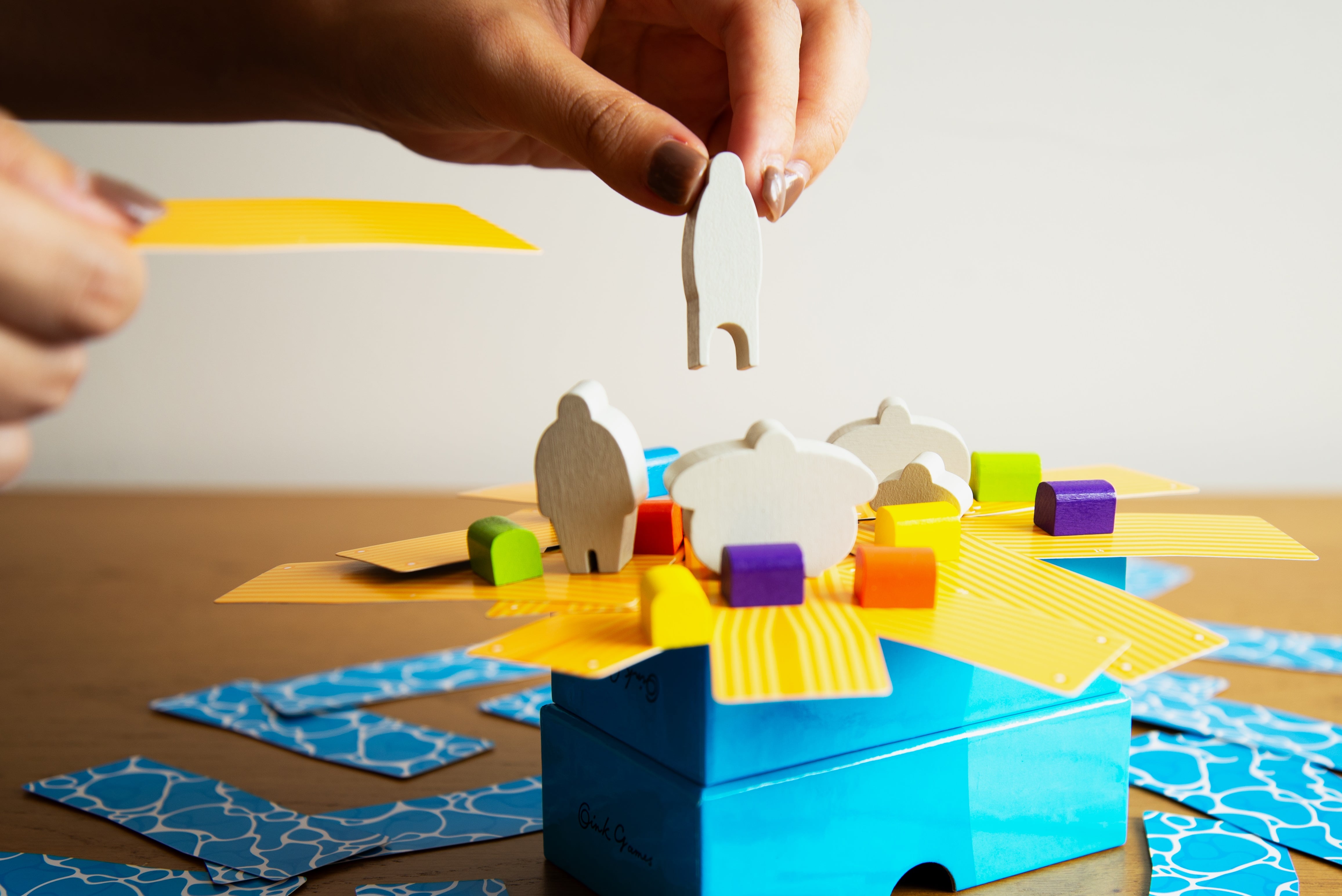 Oink Games Inc Rafter Five Obrázek