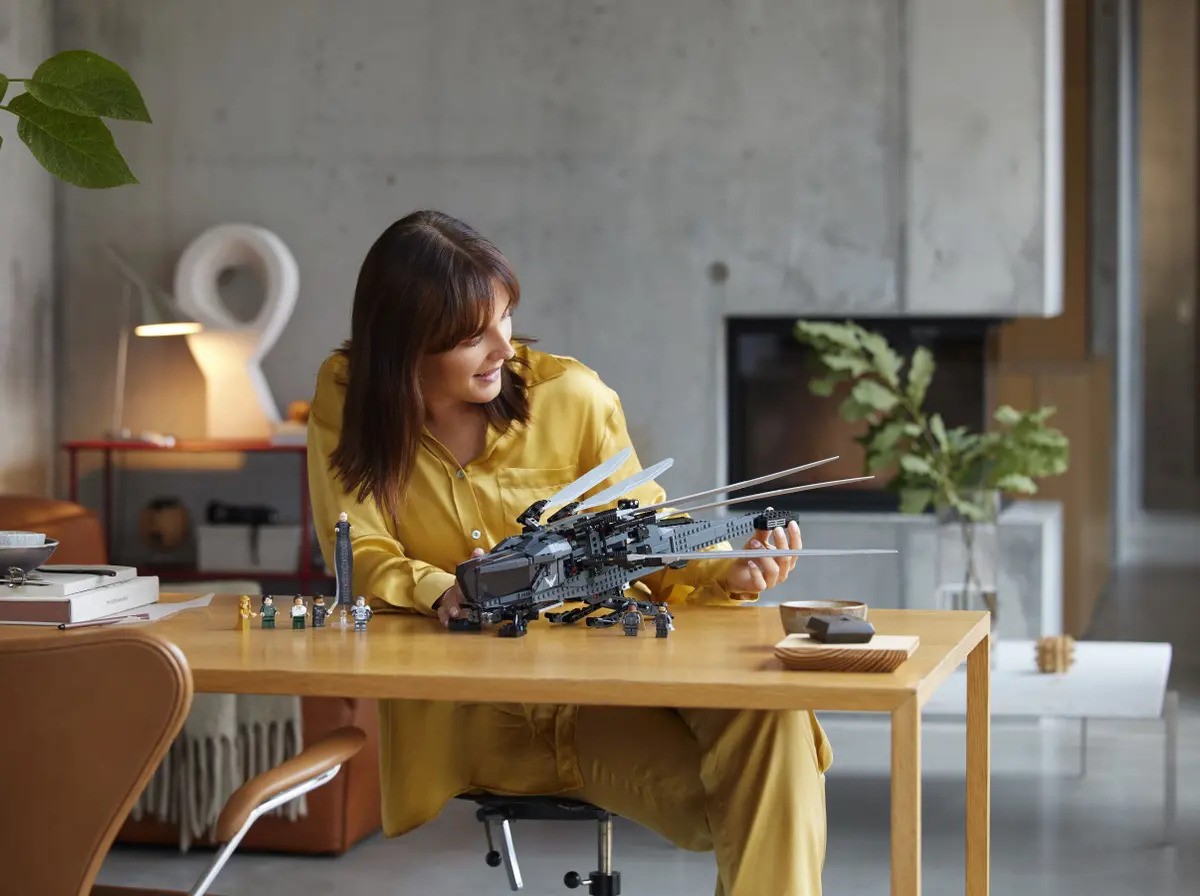 ICONS Duna: Atreides Royal Ornithopher 10327 Obrázek