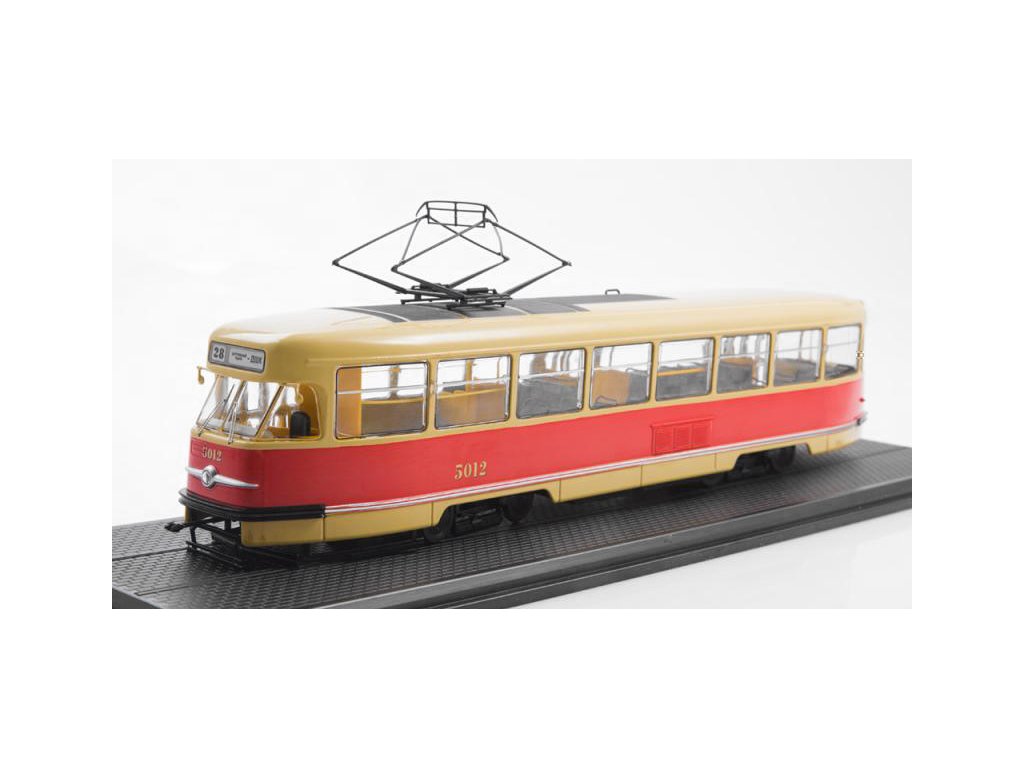 vyrp11 26419Tatra T2 tramvaj zluta cervena 143 SSM 4