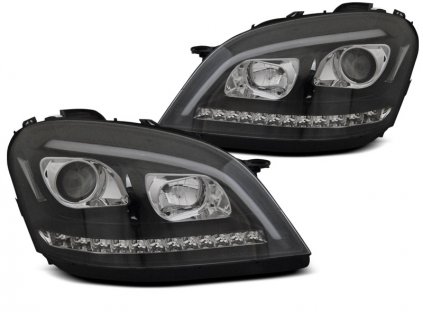 Přední světla Mercedes Benz ML W164 05-07 - černá LED SEQ