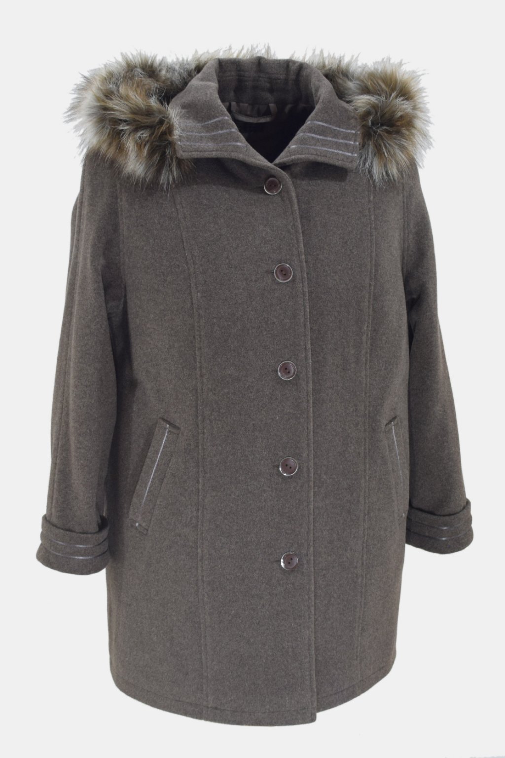 Dámský oříškový zimní kabát Renata nadměrné velikosti.