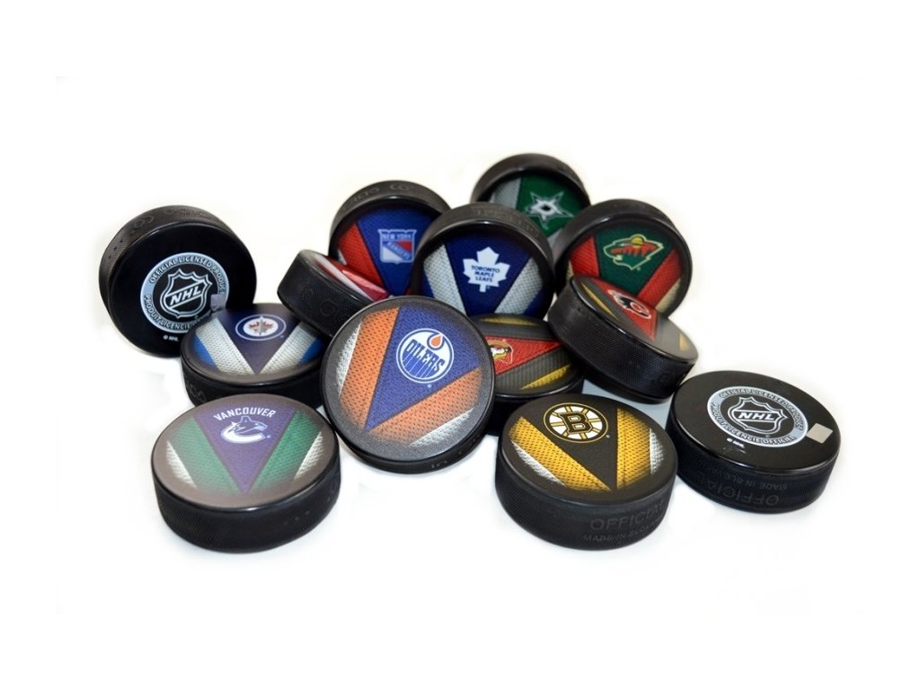 Fanouškovský puk NHL Stitch (1ks) (Tým Boston Bruins, Výrobce InGlasCo)