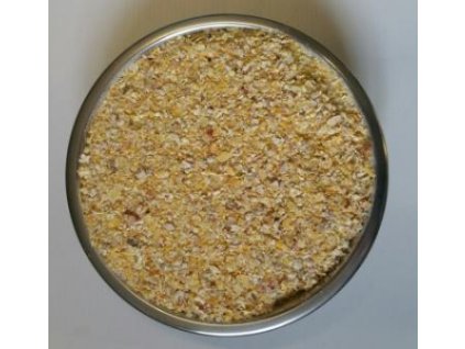 Kukuřice drcená kukuřičný šrot hrubý krmivo pro zvěř 25 kg